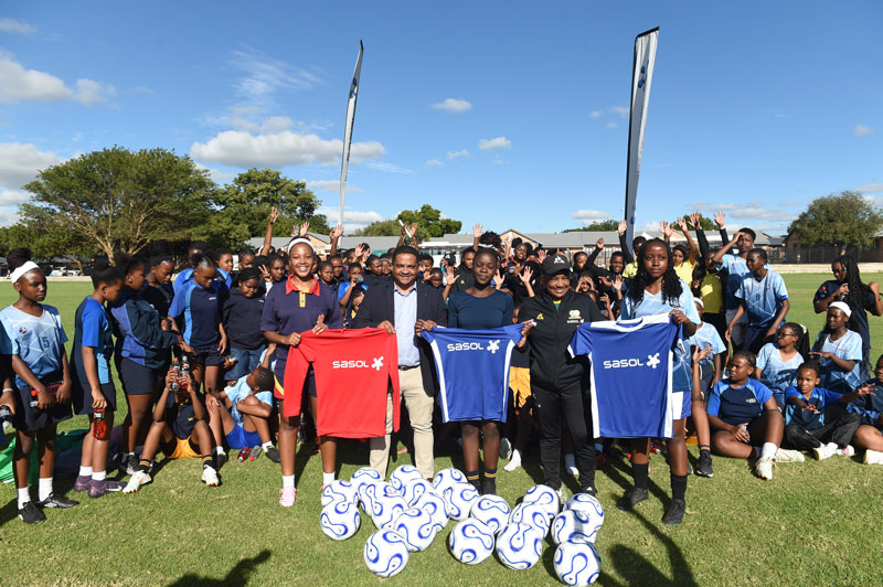 Sasol hands over kits and ball to Capricorn High School and Myngenoegen English Private School